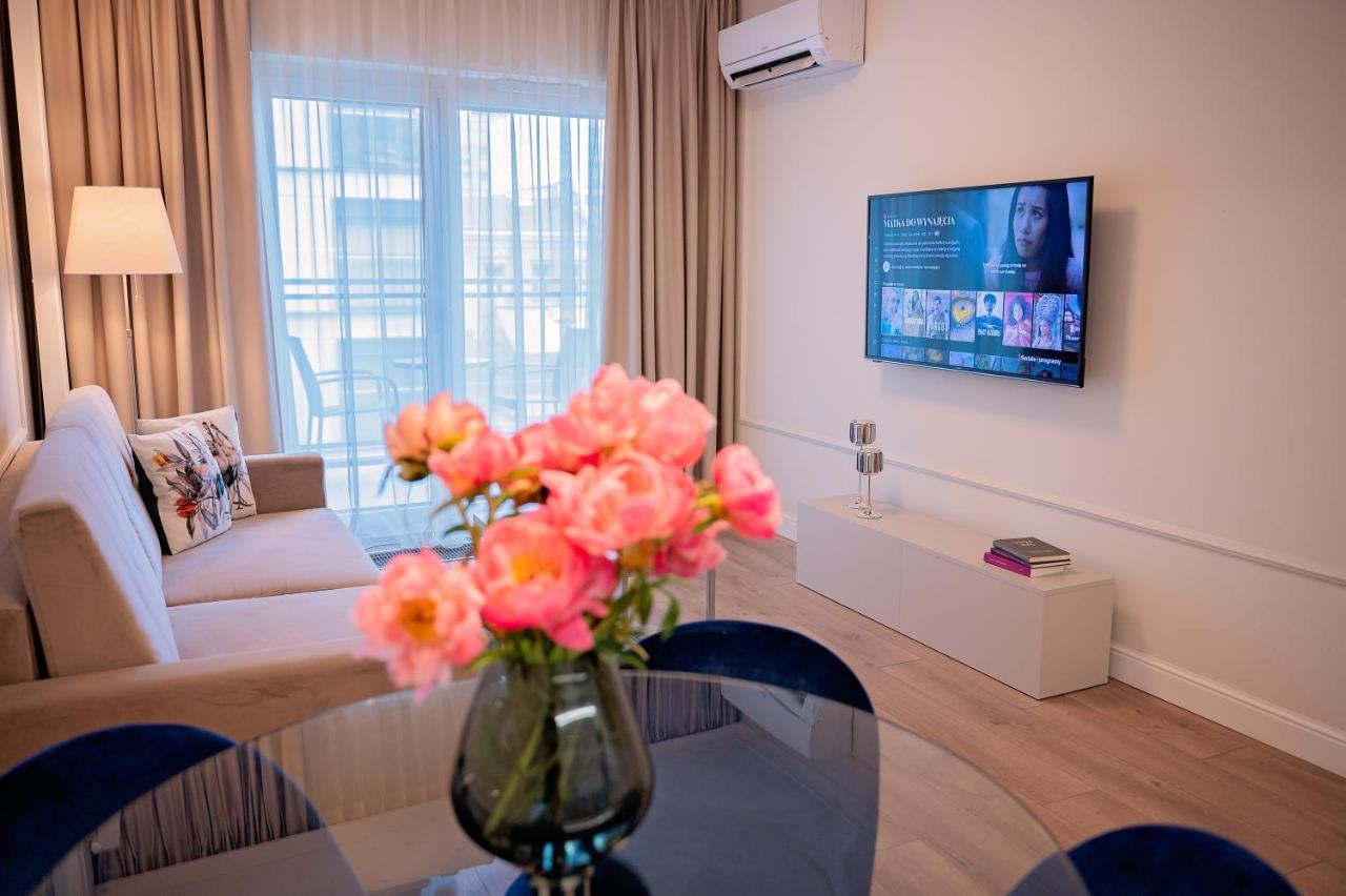 Mennica Residence - Grzybowska 43A Warszawa Eksteriør bilde