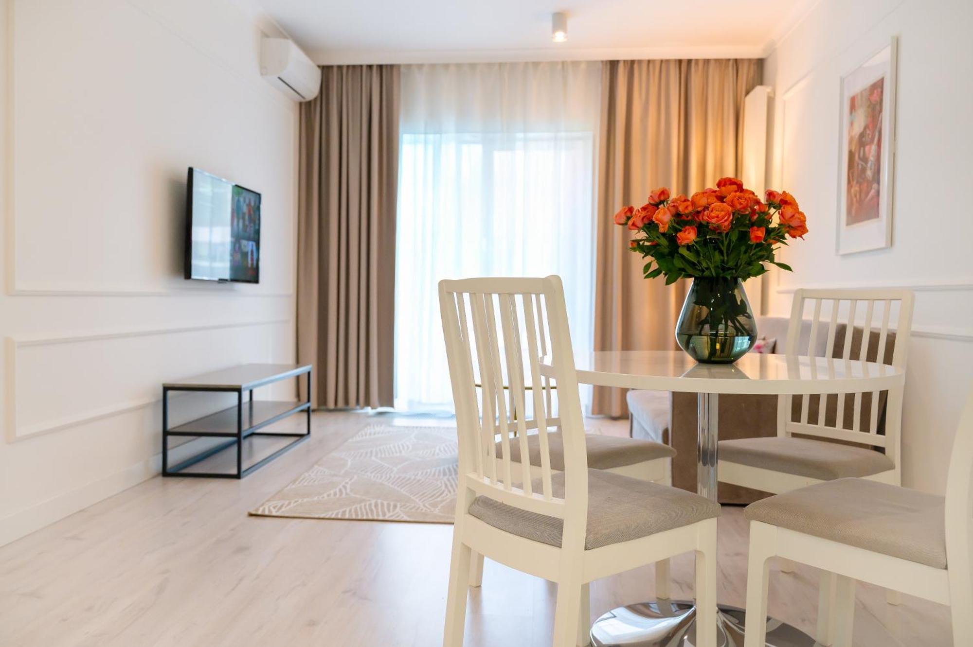 Mennica Residence - Grzybowska 43A Warszawa Eksteriør bilde