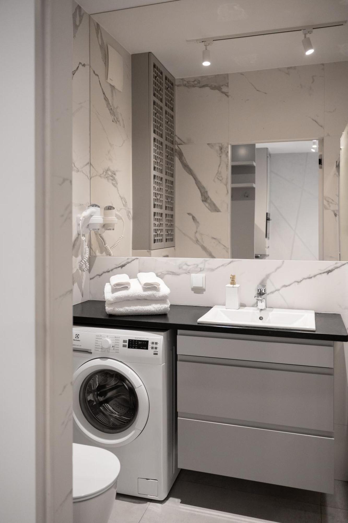 Mennica Residence - Grzybowska 43A Warszawa Eksteriør bilde
